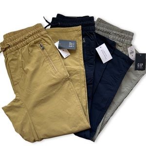 NWT Gap pull-on flex boy’s pants, size 8, zippered front pockets, drawstring